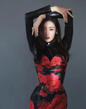 张天爱微博之夜性感甜美图片_1