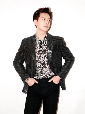李现2019微博之夜帅气图片_5