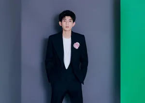 王源2019微博之夜帅气图片_2