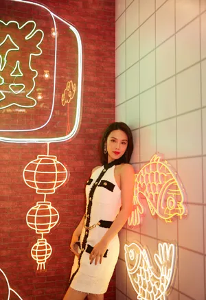 韩丹桐性感摩登写真图片_3