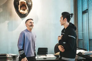 王子异米兰时装周帅气图片_2
