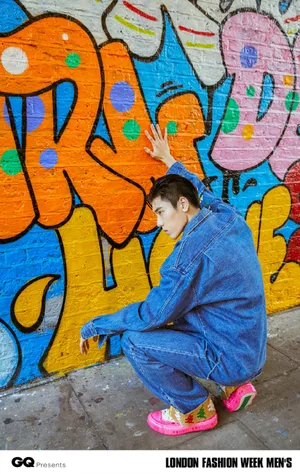 王子异伦敦男装周帅气街拍图片_7