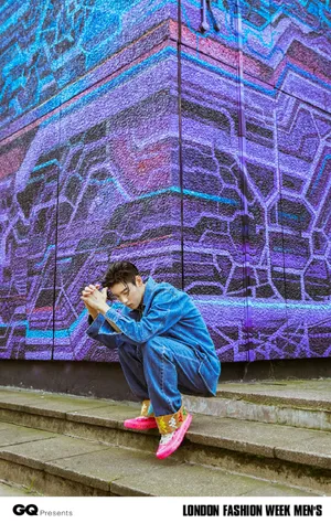 王子异伦敦男装周帅气街拍图片_8