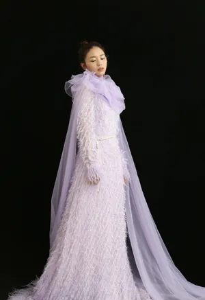 黄英优雅时尚写真图片_4