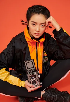 种丹妮灵动俏皮写真图片_1