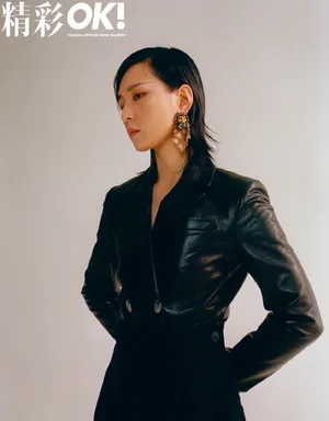 周笔畅狮子头耳饰时尚写真图片_6