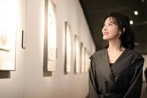 杨子姗时尚干练写真图片_4