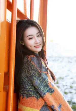 张雅卓清新甜美写真图片