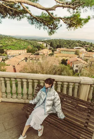 毛晓彤时尚魅力旅拍写真图片_10