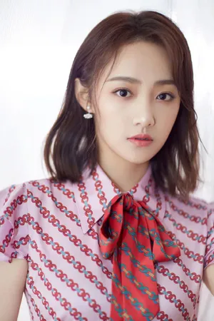 95后演技派小花吴佳怡性感图片_3