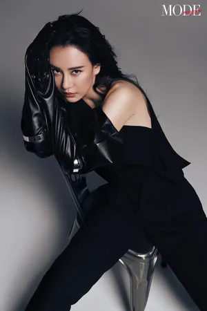 母其弥雅性感妩媚写真图片_6