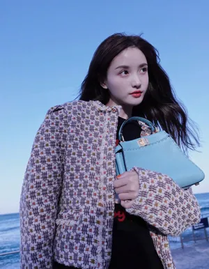 林小宅海边唯美性感写真图片_4