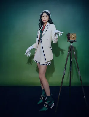 李纯复古波浪文艺妩媚写真图片