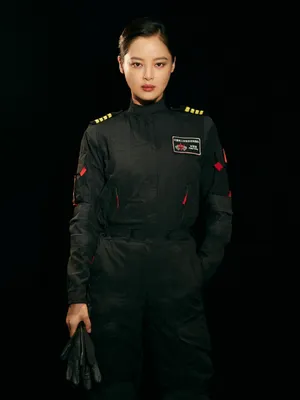 辛芷蕾紧急救援酷飒制服写真_7