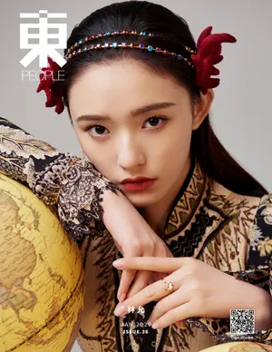 林允复古少女感时尚写真图片_10