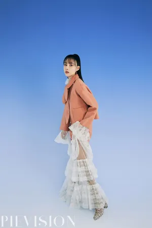 曹曦月时尚干练写真图片_6