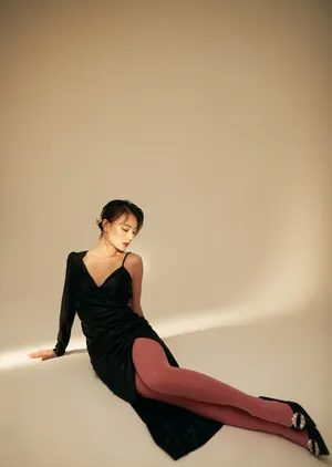 毛林林性感妩媚写真图片_2