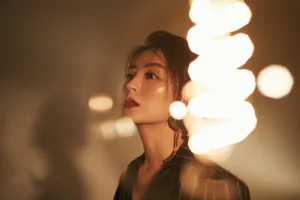 毛林林性感妩媚写真图片_4