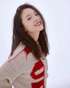 吴倩暖冬元气Look性感写真图片_7