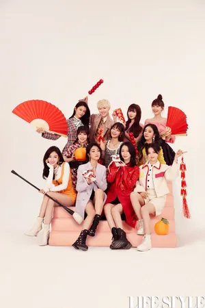 火箭少女101新年合体封面写真图片_2
