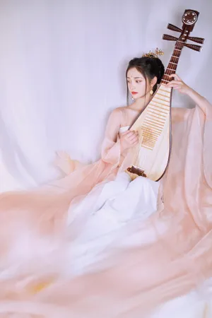 周洁琼2020湖南卫视春晚性感图片_4