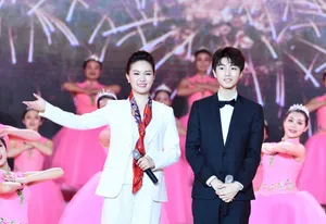 王俊凯2020最新活动照图片_4