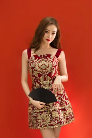 祝绪丹江苏卫视春晚性感图片_6