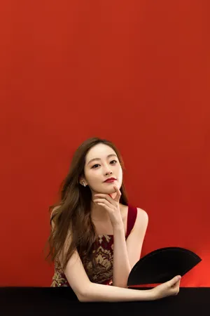 祝绪丹江苏卫视春晚性感图片_8