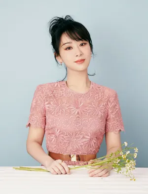 杨紫温柔优雅写真图片_6
