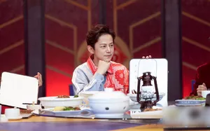 明星大侦探第五季何炅图片_2
