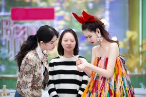 戚薇Beauty小姐甜美剧照图片_4