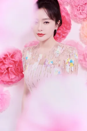秦岚春节美艳性感写真图片_2
