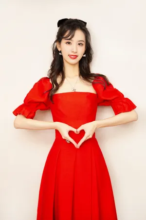 陈都灵新年喜庆性感写真图片_5