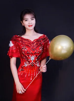 刘涛春节喜庆性感写真图片_8