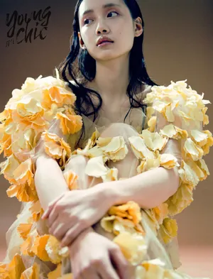 孙伊涵魅力风情杂志写真图片_4