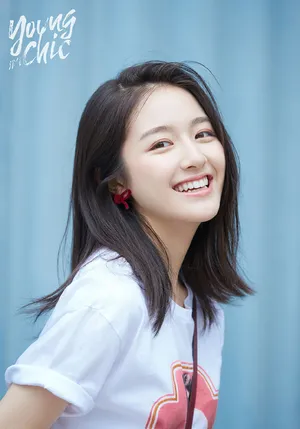 李兰迪青春甜美街拍图片_3