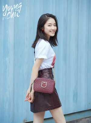 李兰迪青春甜美街拍图片_4
