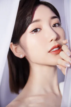 毛晓彤仙气甜美生日写真图片_3