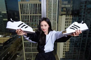 杨幂运动服代言写真图片_1