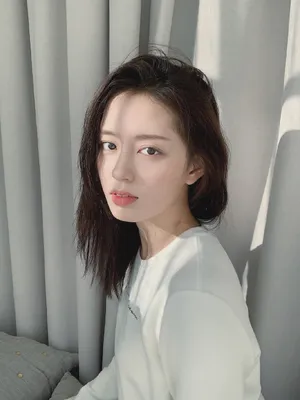 孙琰清优雅恬静写真图片_3