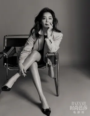 袁姗姗时尚芭莎黑白质感写真图片_4