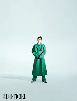 王源简洁画风复古浪漫写真图片_5