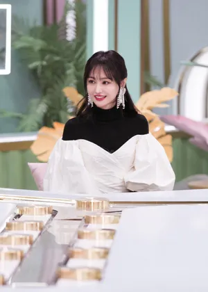 郑爽腾讯视频Beauty小姐甜美剧照图片_3