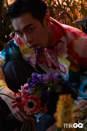 张若昀花间帅气写真图片_6