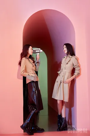 张梓琳李晖闺蜜合体写真图片_4