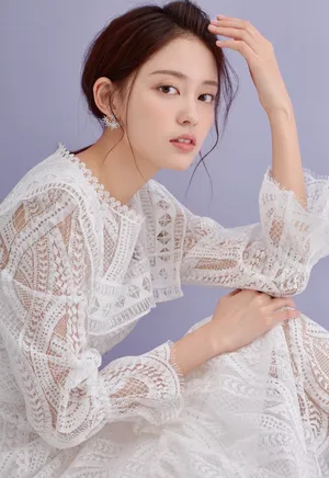 孙琰清紫白柔情写真图片_2