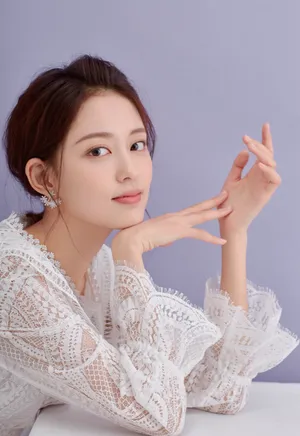 孙琰清紫白柔情写真图片_8