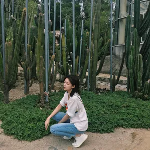 孙琰清清新养眼旅拍图片_2