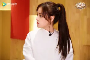 黄霄云《歌手·当打之年》剧照图片