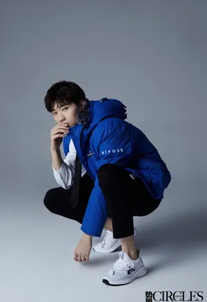 邢昭林清爽俊朗写真图片_5
